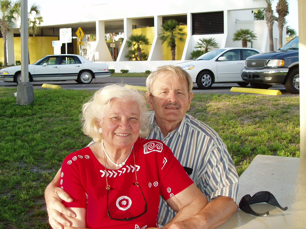   ~~  OLYMPUS DIGITAL CAMERA