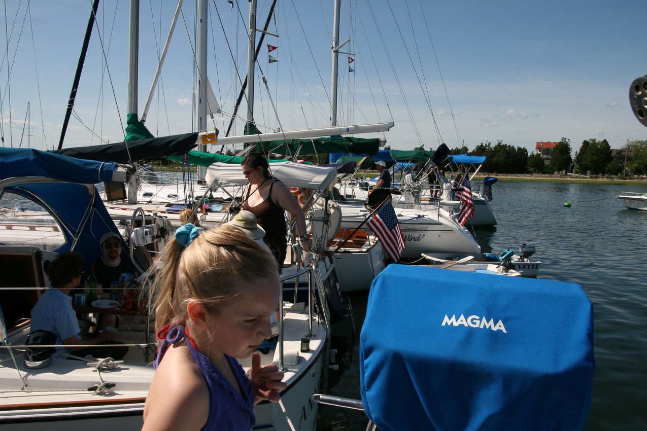 Raft up for Memrial Day 2010 - 14 MSSA boats  ~~  MSSA 2010