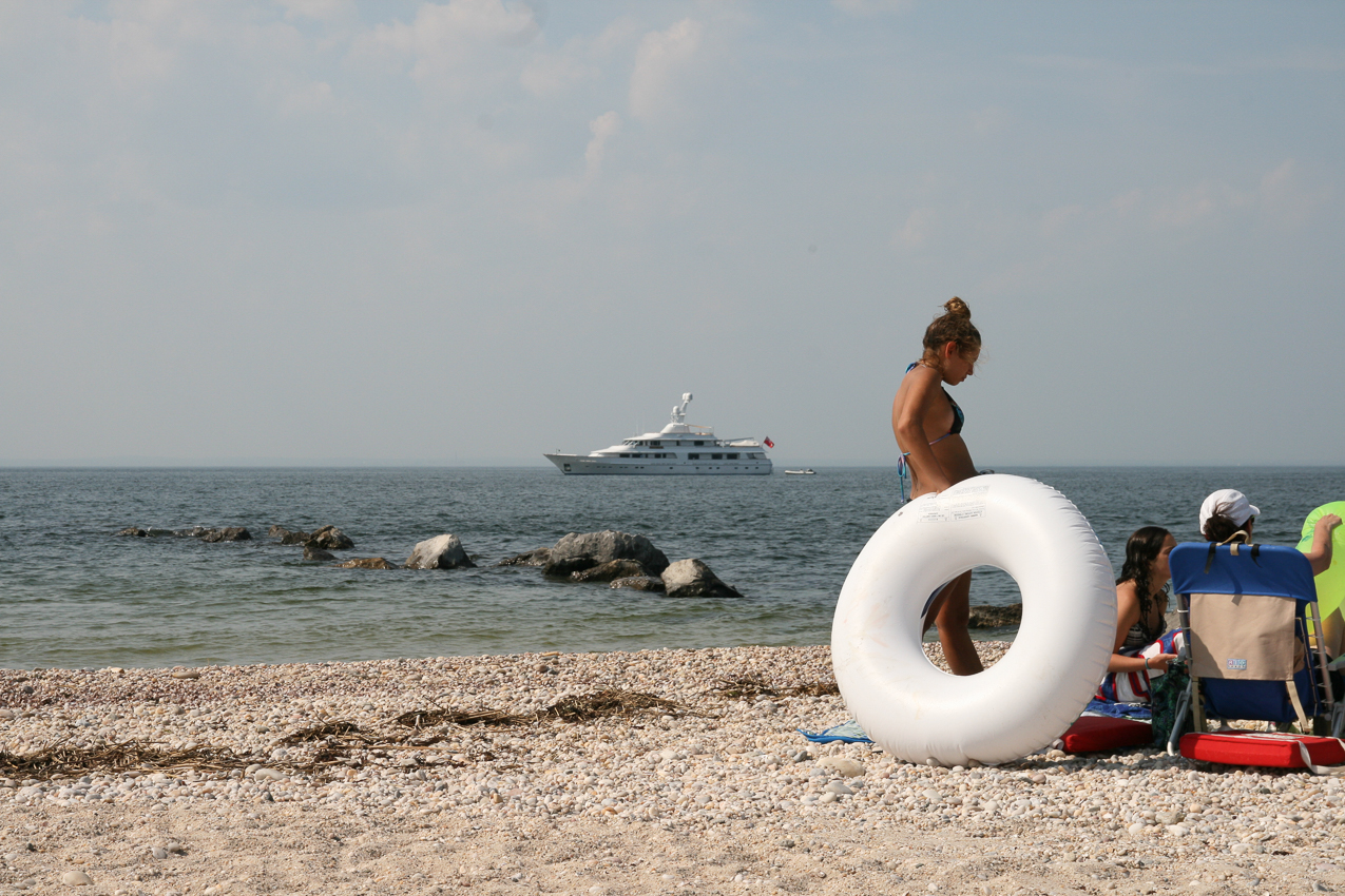 Prediction is a 141 foot megayacht in from the Netherlands  ~~  http://www.superyachttimes.com/yachts/details/1379