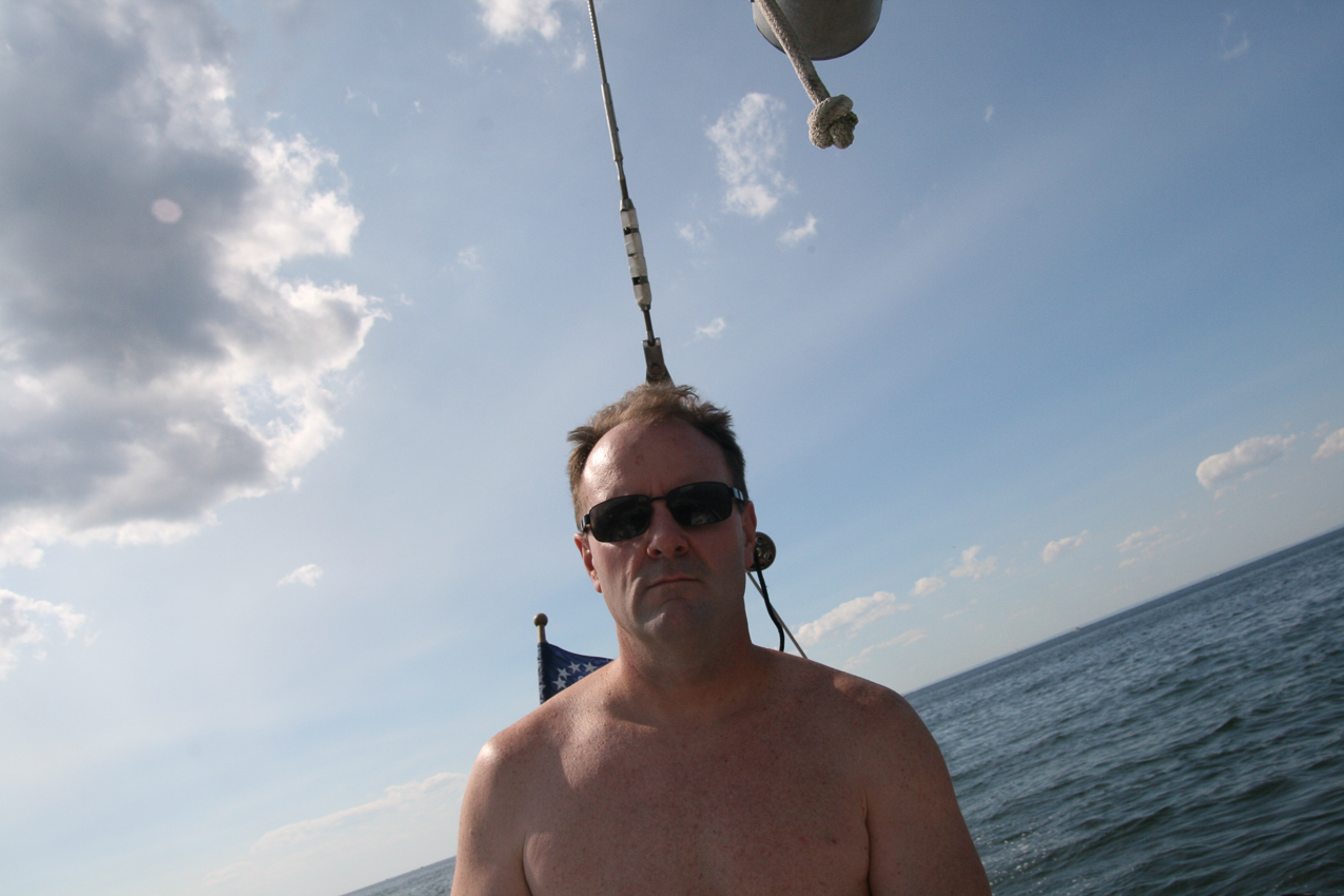 Heeled over in a great breeze  ~~  nice day to be out