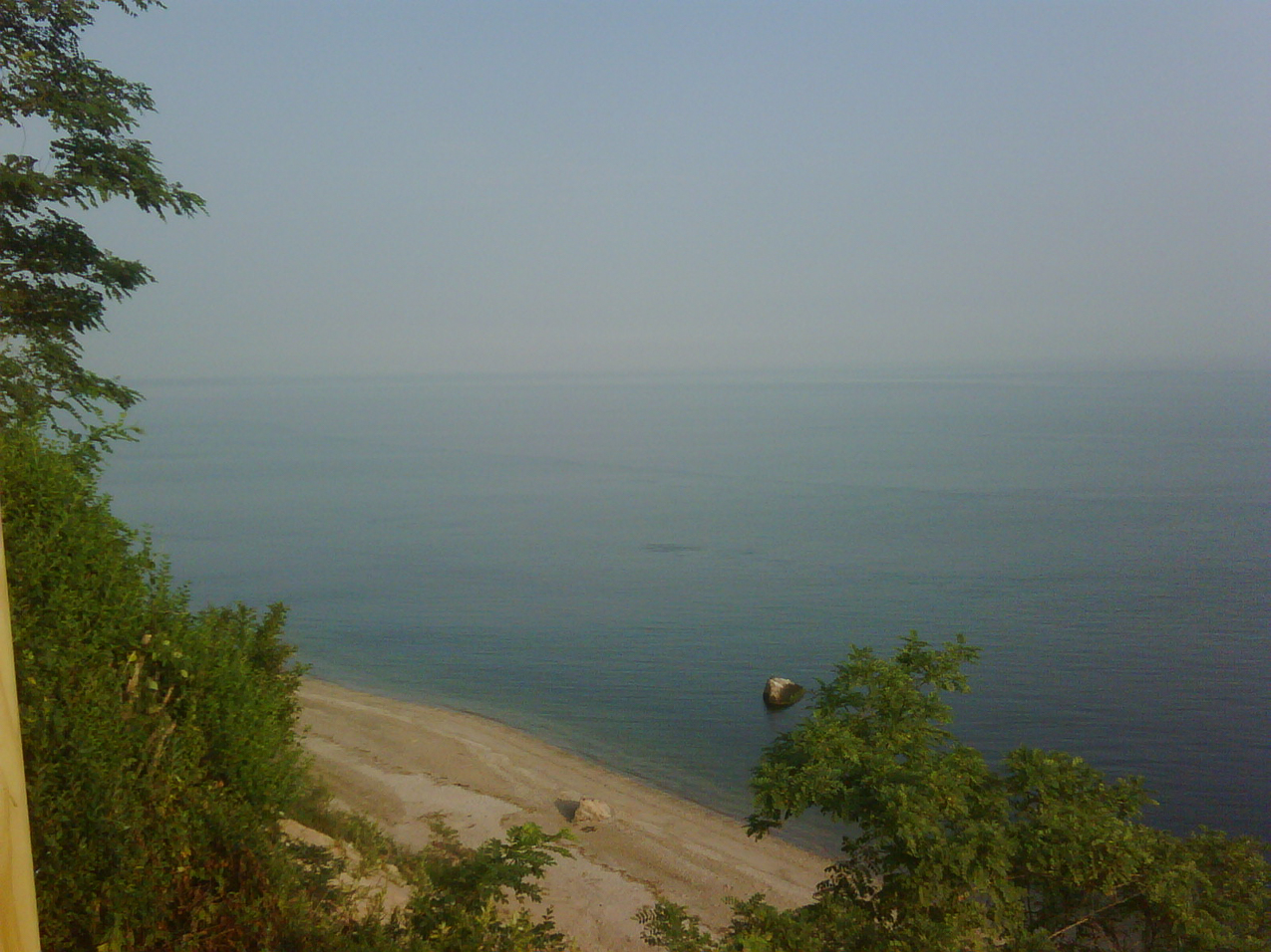 East towards Port Jeff  ~~  Still a million dollar view - well 1/2 a mil more then  have?