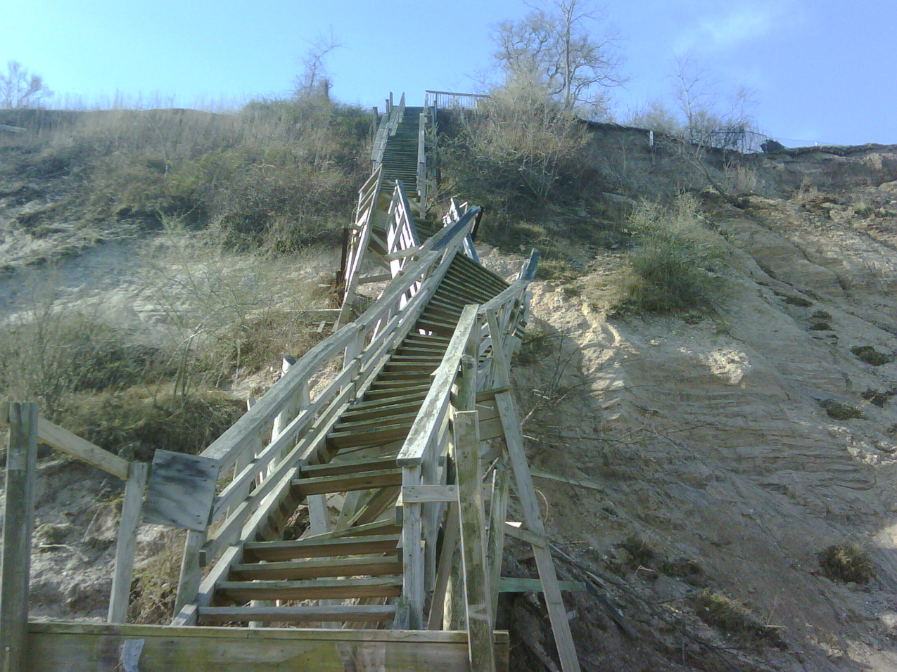 My stair stepper  ~~  is outta action for a while!  Nor'easters finally won.