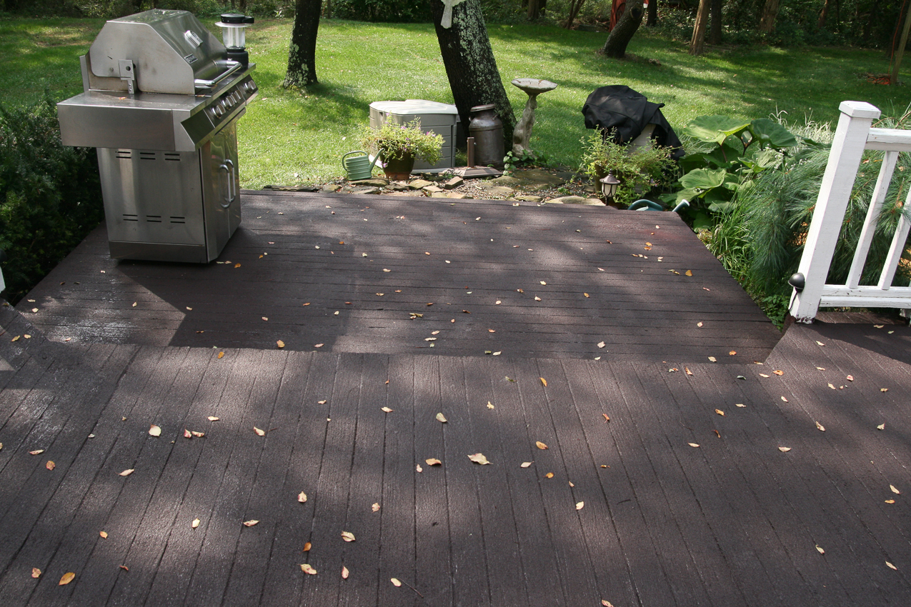 Gotta blow the leaves off they keep dropping.  ~~  