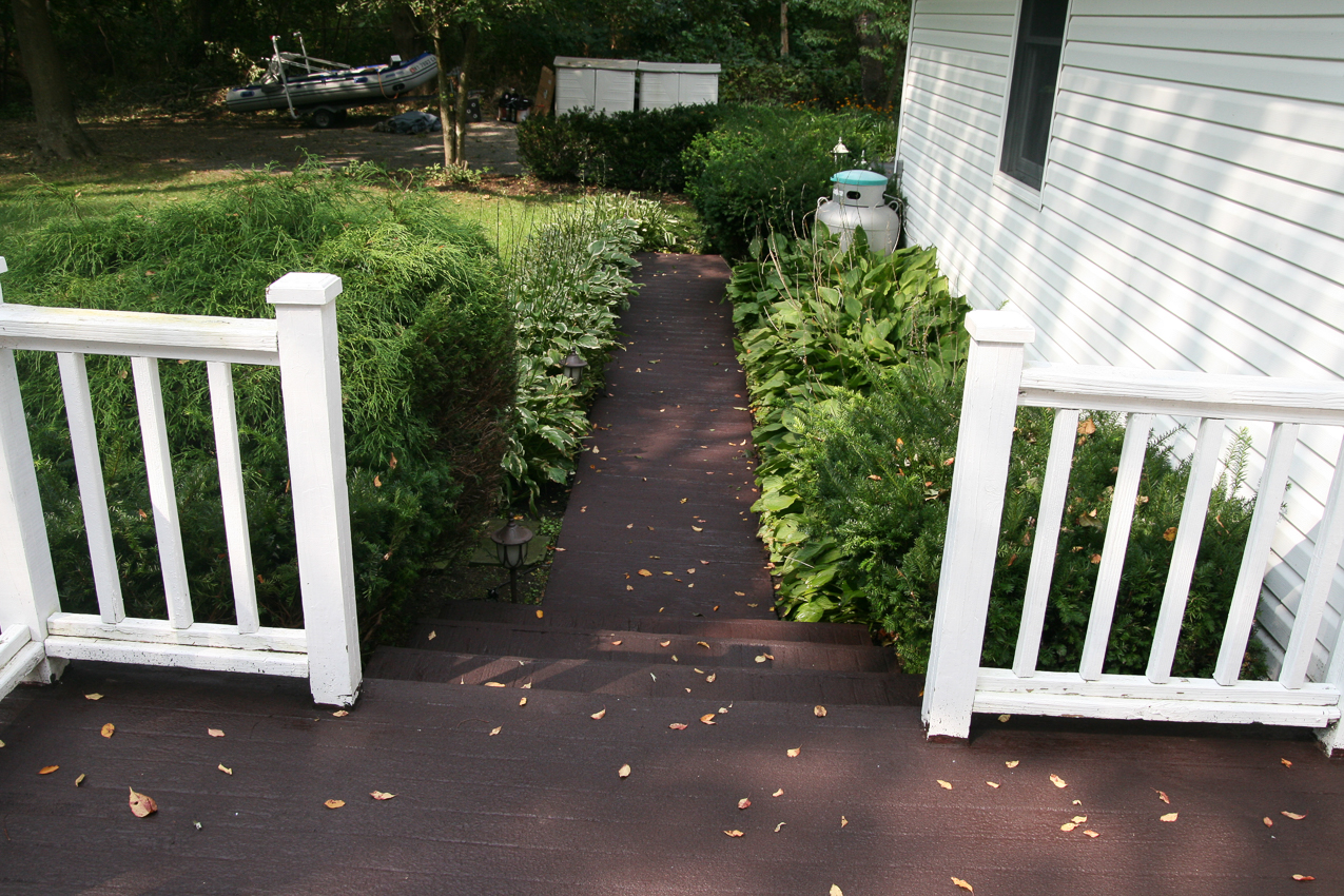 looking uniform  ~~  of course now i have to do something about the railings?