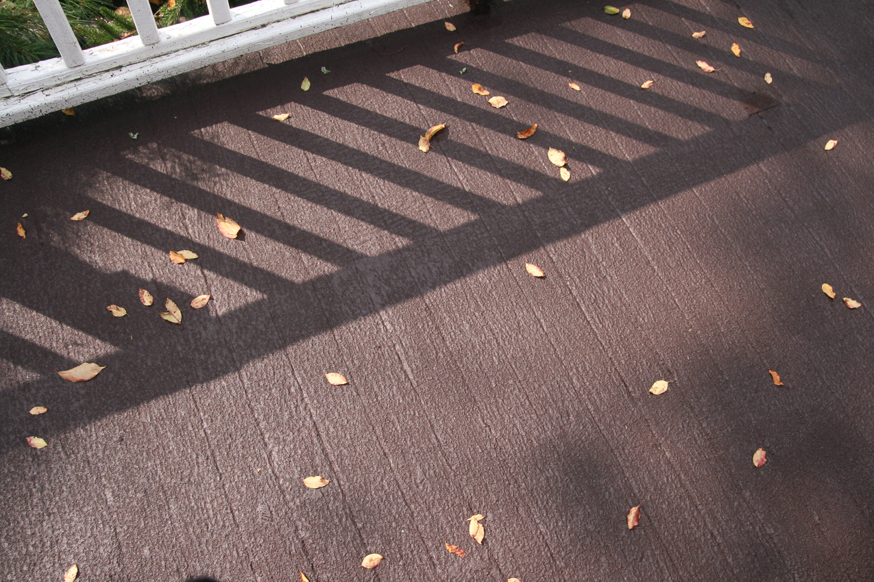 Local charter boat (the Ospry) uses this on his boat decks!  ~~  