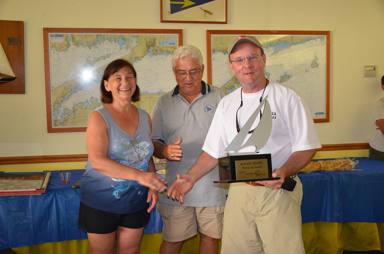 Shope Memorial Trophy for Team Akula!  ~~  