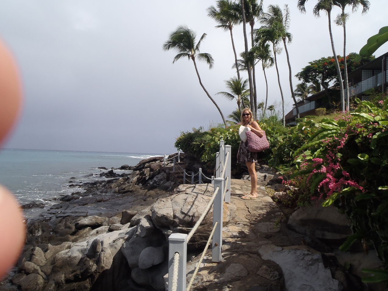 Walking along the Kapalua Bay  ~~  