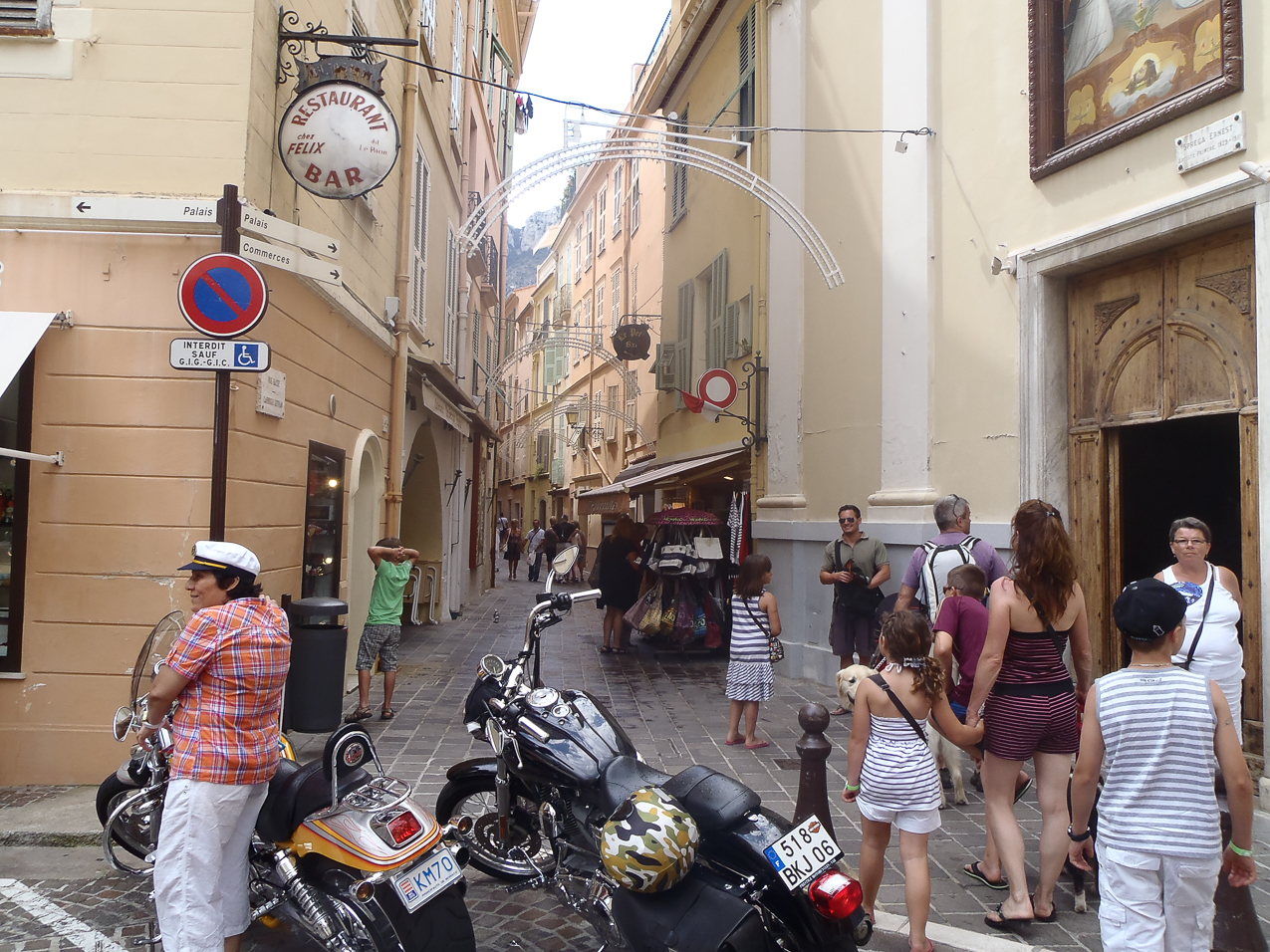 Monaco near the Palace  ~~  OLYMPUS DIGITAL CAMERA