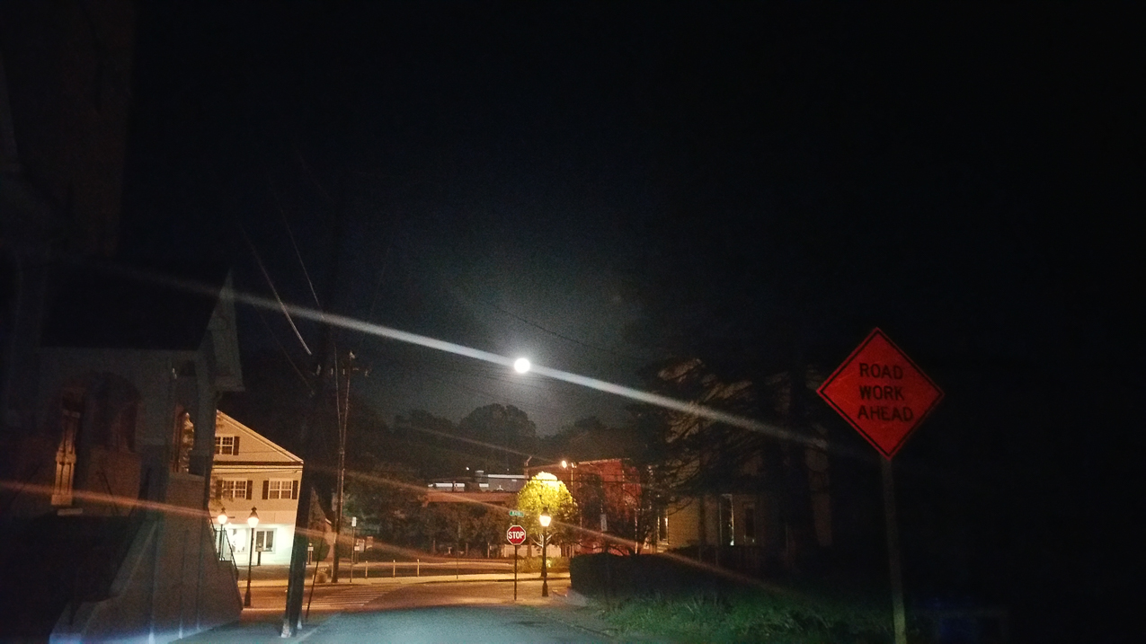 Harvest Moon  ~~  On my way to US Masater Swimming SeaWolves  swim practice.
