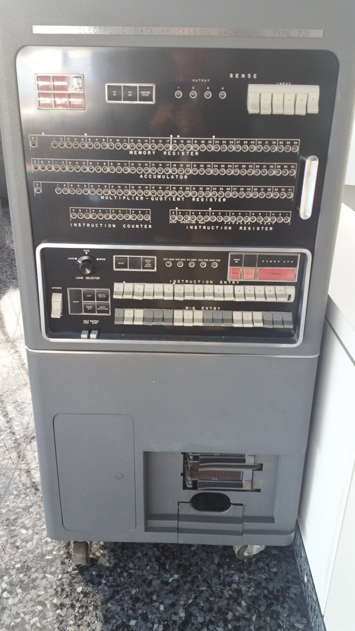 Old IBM tube computer at Somers, NY  ~~  2016 IBM GSS (Global Sales School)