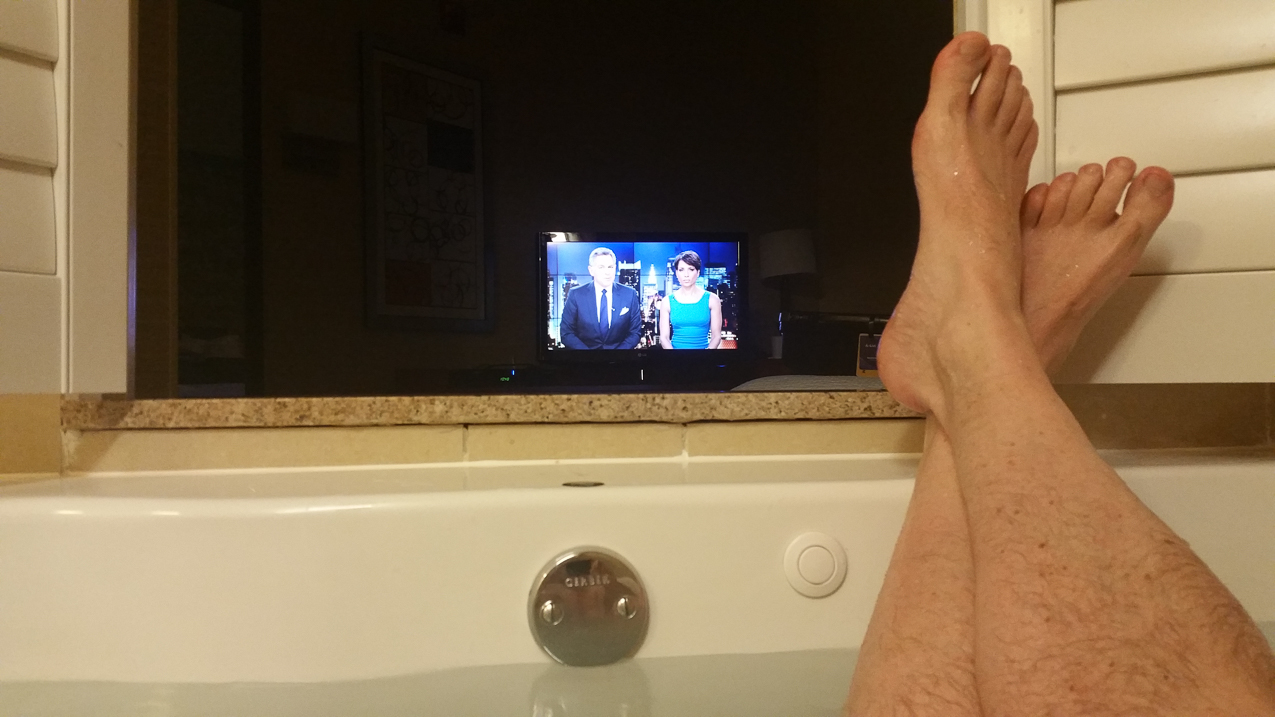 30 year Marriott Lifetime Platinum Elite  ~~  rank has its priviledge.  Jacuzzi was broken so they upgraded me to my own unit in room!!!
