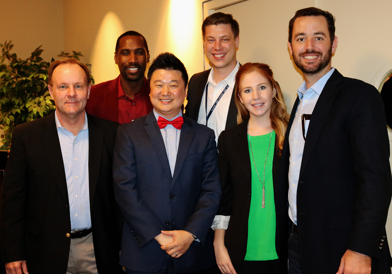 Thomas @ IBM  ~~  2016 IBM GSS (Global Sales School)