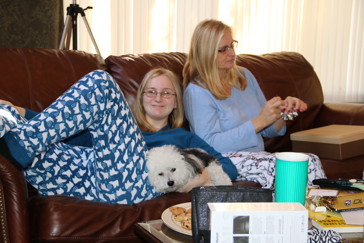 Cozy on the couch  ~~  Christmas at the Lynch Shack