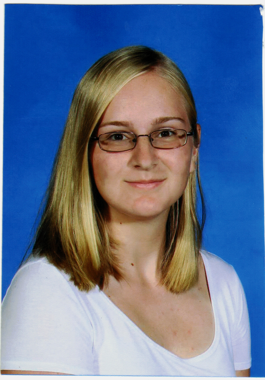 Mary Lynch   ~~  Sophmore/10th grade 2016-17