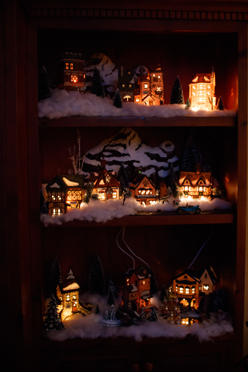 Christmas 2017 at the Lynch Shack  ~~  