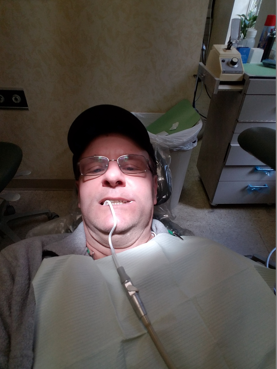 Emergency tooth repair  ~~  