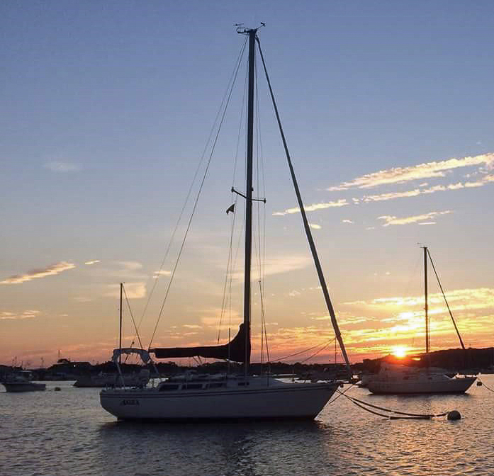 Out on Akula August 26 2018 with Rosie, Mary , Emma, & Gretchen  ~~  Lon gIsland Sound and the Sand Pit a.k.a Pirate's Cove
