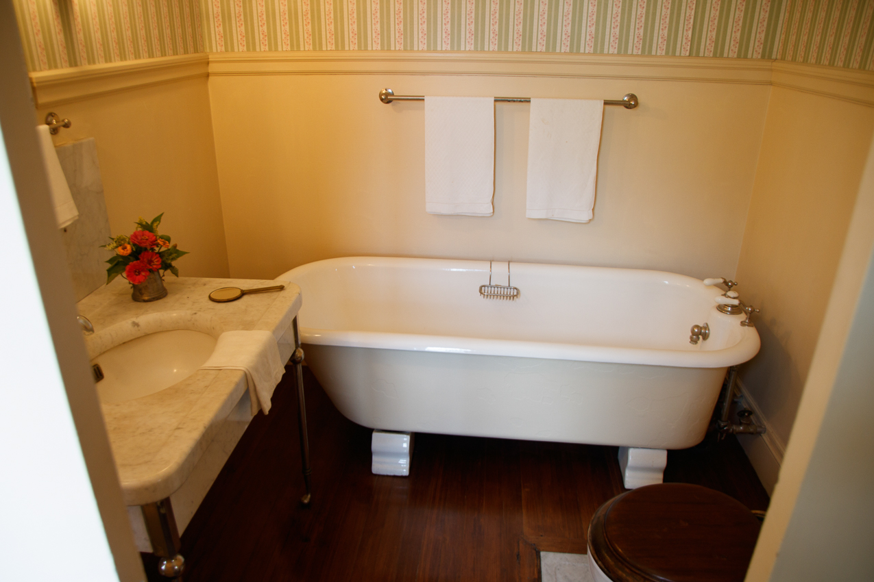   ~~  Manchester VT b-day trip for Tom's 60th.  Equinox Marriott Resort and The Golf Club and Lincoln summer house