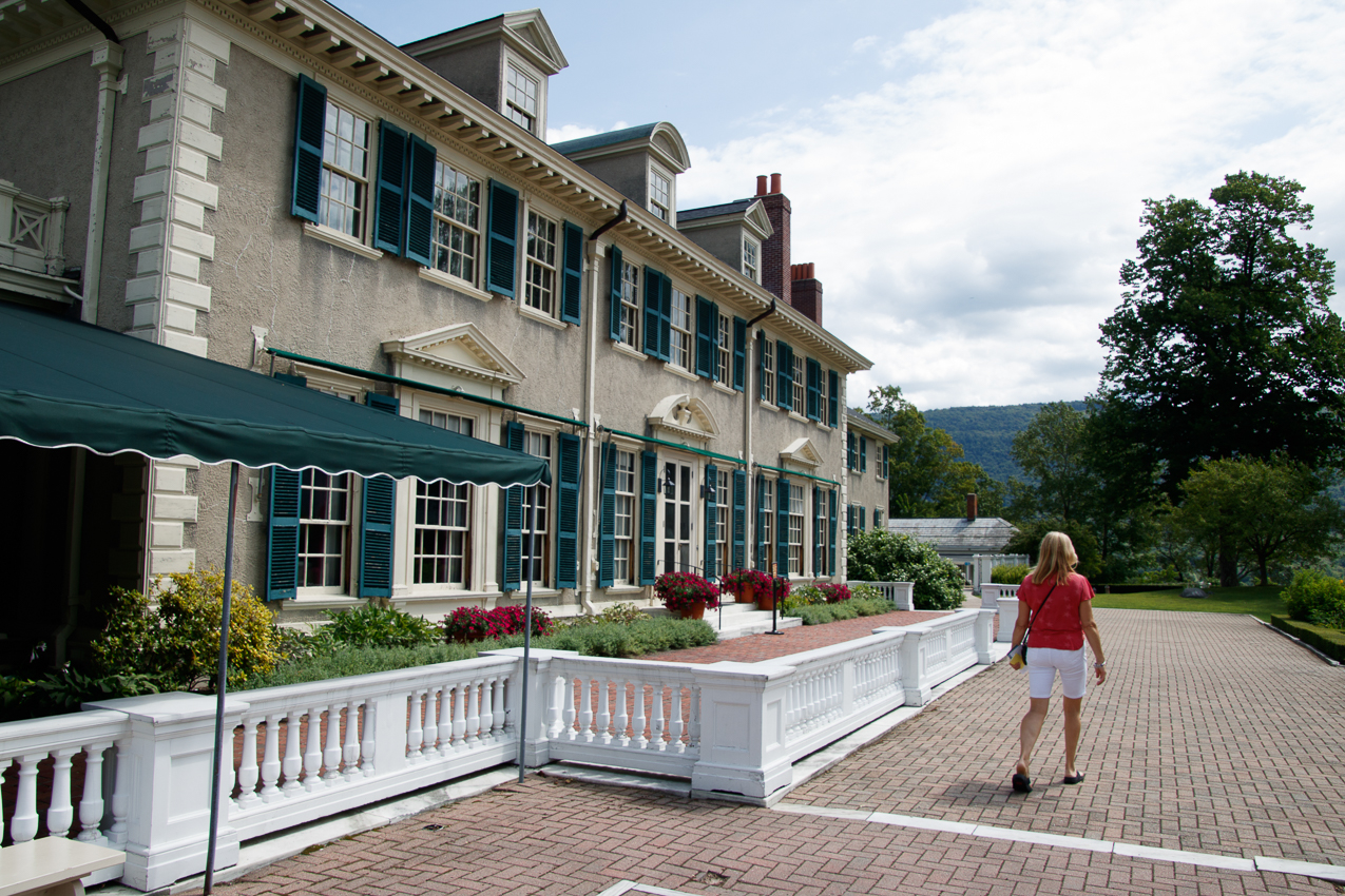   ~~  Manchester VT b-day trip for Tom's 60th.  Equinox Marriott Resort and The Golf Club and Lincoln summer house