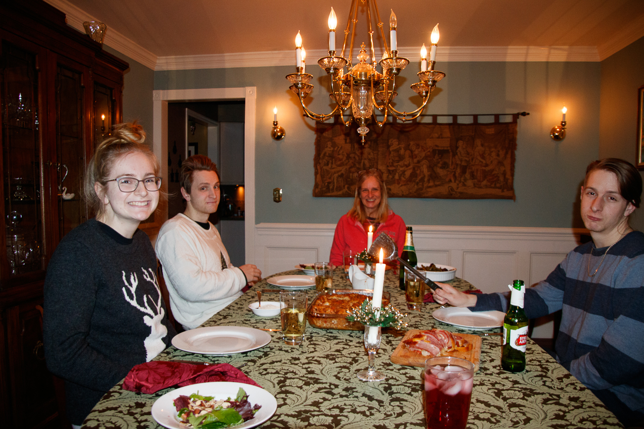 Christmas Day @ the Lynch Shack 2019  ~~  The Lynch Clan (and Kiki, Captain) all together.