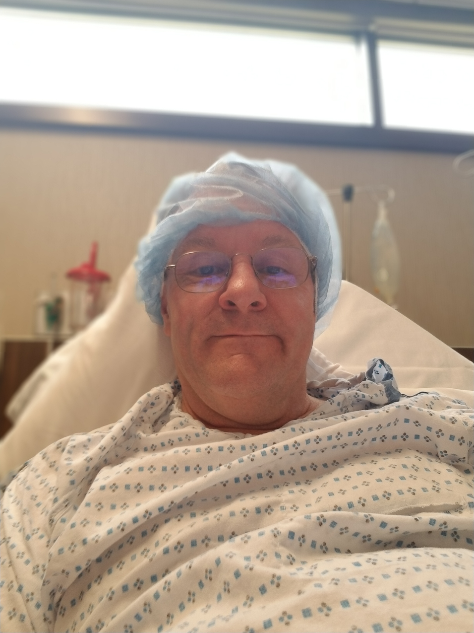   ~~  The right knee miniscus operation April 2019