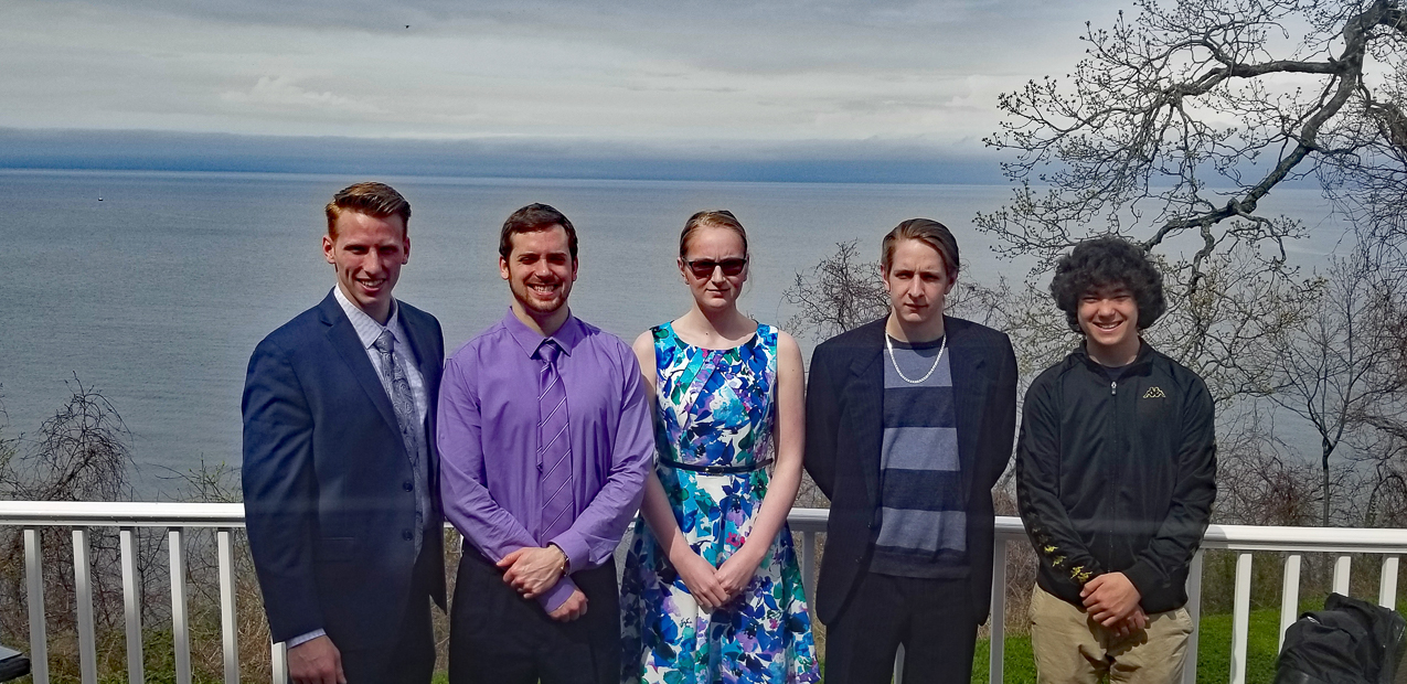   ~~  Easter 2019 at PJ CC Danford's Waterview with Friends