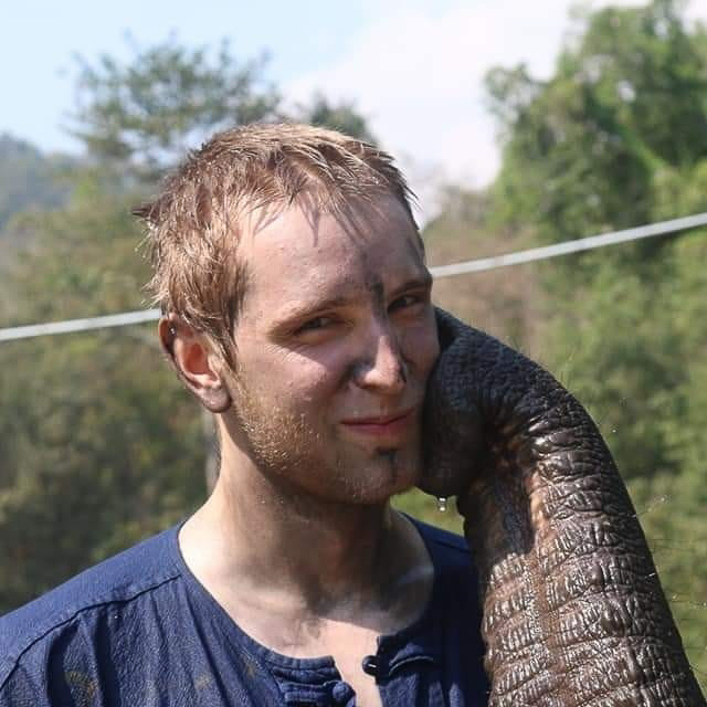 Daniel in Thailand vacationing working for GE Power Division.  ~~  