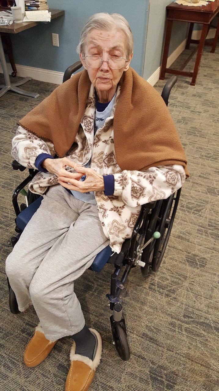 Aunt Sis at 90 June 2019  ~~  