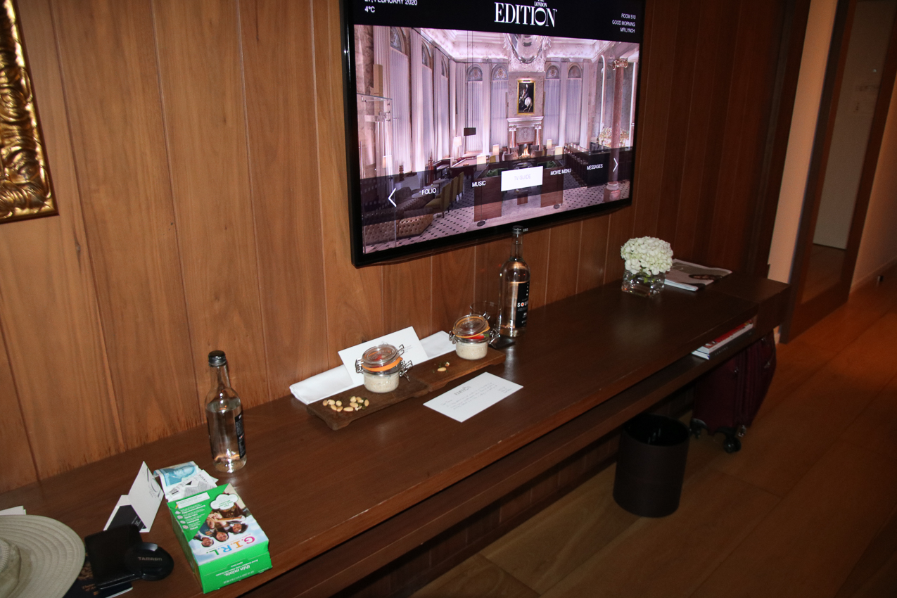   ~~  2020 Trip to London England, Stonehenge, Bath, Windsor, and Mary at Arcadia Univeristy Abroad