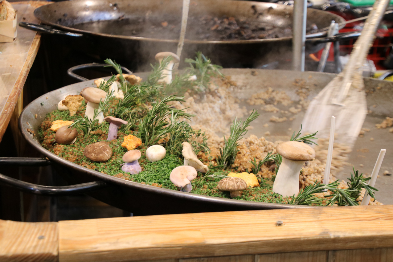   ~~  2020 Trip to London England, Stonehenge, Bath, Windsor, and Mary at Arcadia Univeristy Abroad