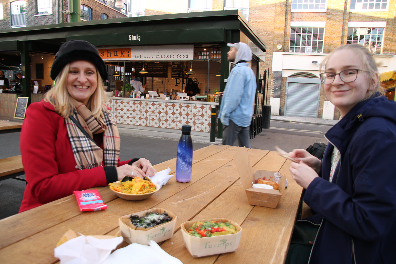   ~~  2020 Trip to London England, Stonehenge, Bath, Windsor, and Mary at Arcadia Univeristy Abroad