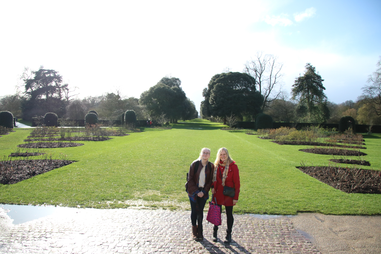   ~~  2020 Trip to London England, Stonehenge, Bath, Windsor, and Mary at Arcadia Univeristy Abroad