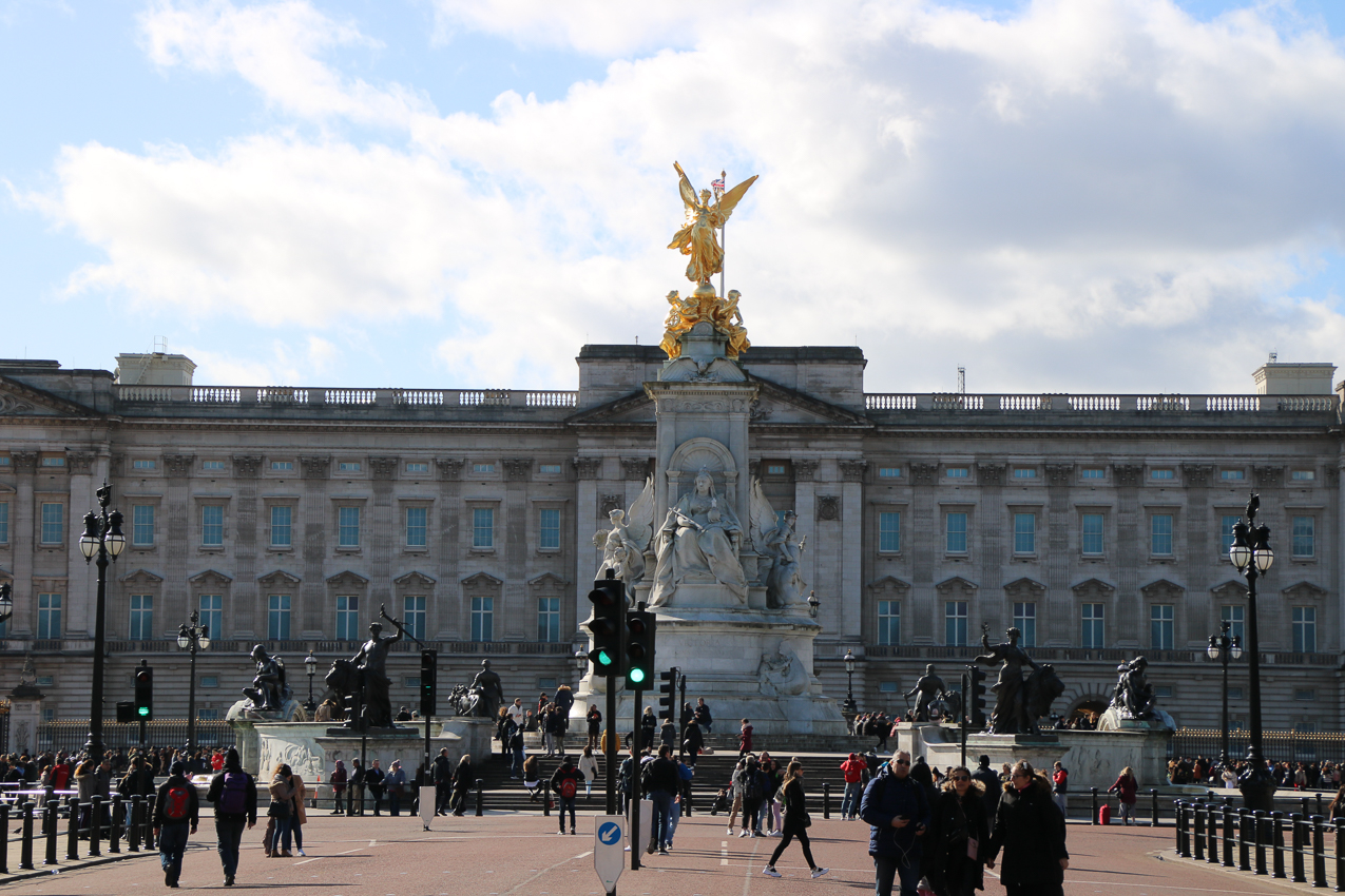   ~~  2020 Trip to London England, Stonehenge, Bath, Windsor, and Mary at Arcadia Univeristy Abroad