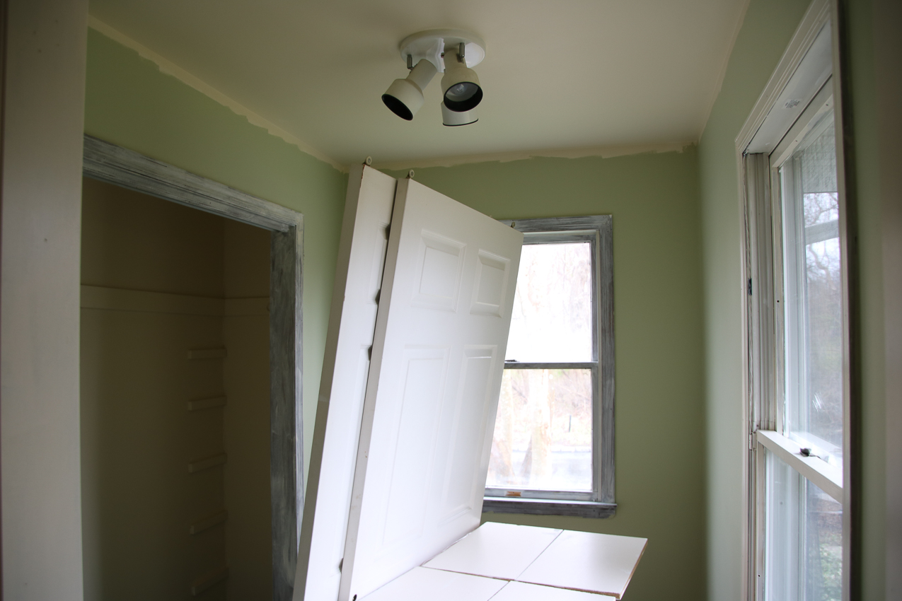 Mom-Mom Mint Chocolate Chip room!!!  ~~  The In-Law Suite gets a makeover