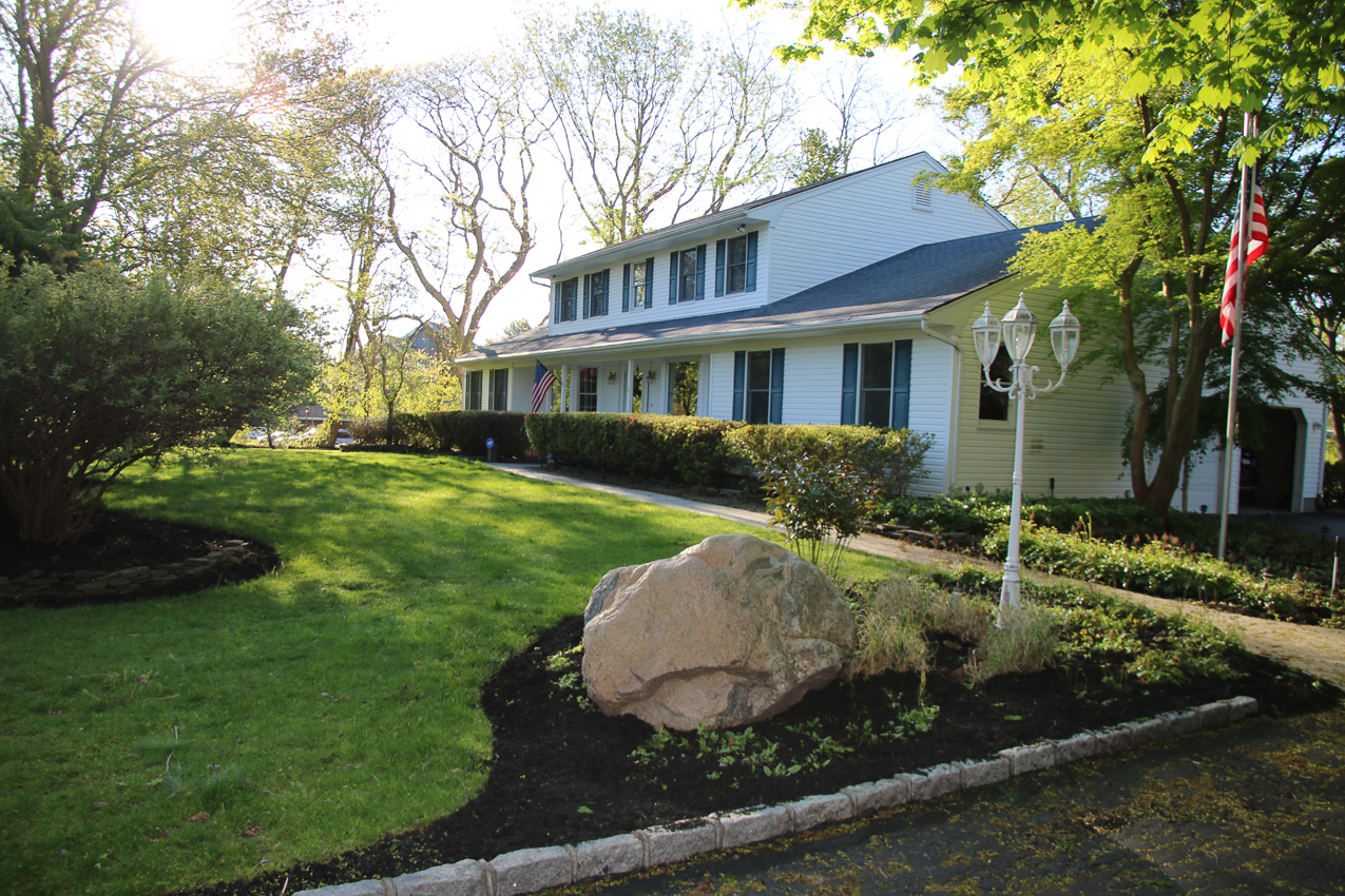 Mulch Project 2020  ~~  Almost Done and done just cleanup