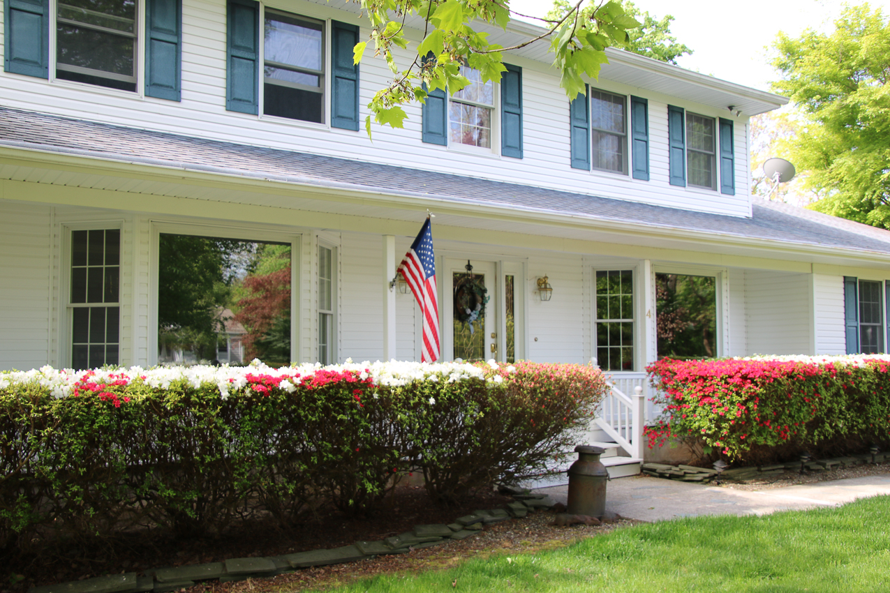 Got the shack add dressed up  ~~  The lynch Shack Spring 2020 COVID