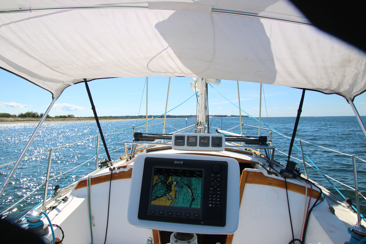 Labor Day Satruday with the Shibi, Thompsons, and Barry's all boating in J PJ Harbor  ~~  