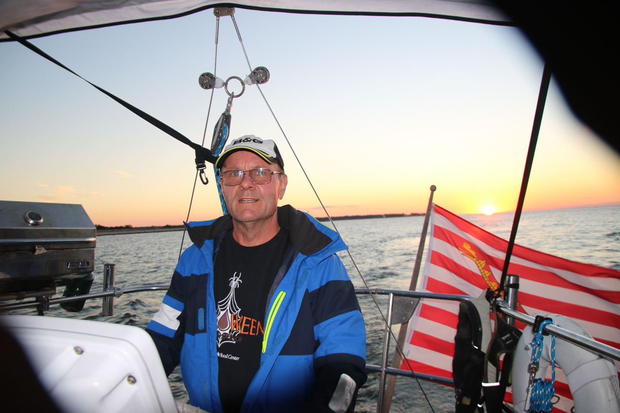 Labor Day Satruday with the Shibi, Thompsons, and Barry's all boating in J PJ Harbor  ~~  