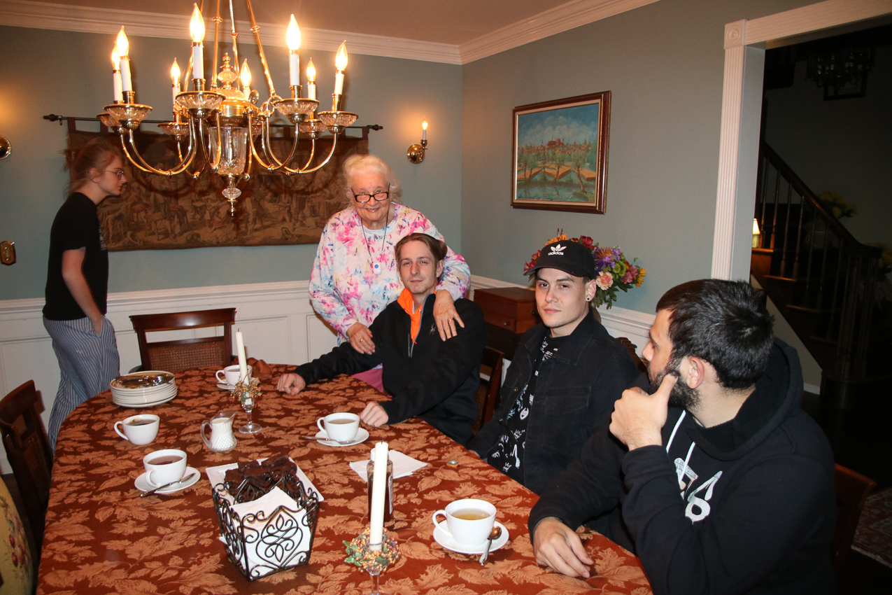 Quinn is 24 years old B-day Party  ~~  