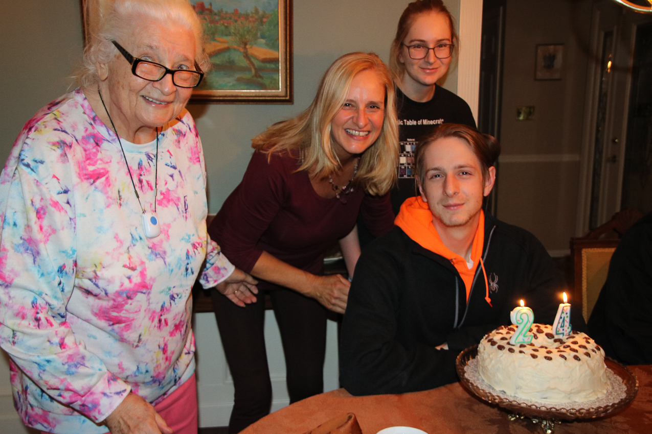 Quinn is 24 years old B-day Party  ~~  