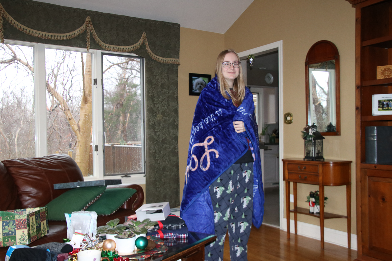 A COVID Christmas at the Lynch Shack  ~~  