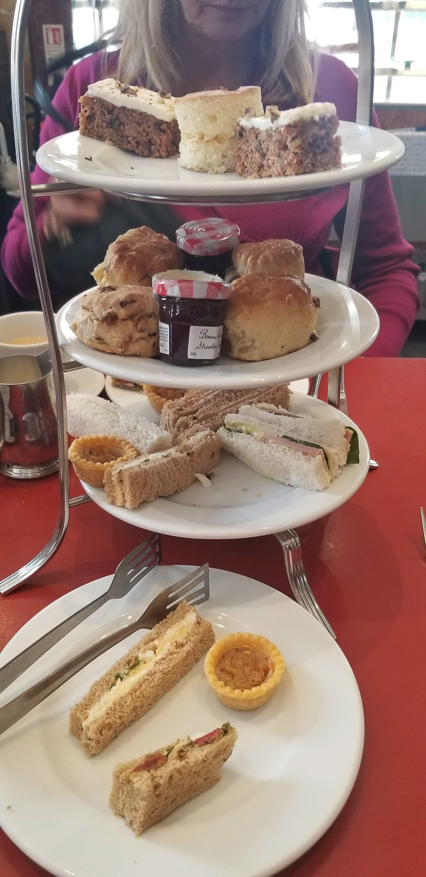   ~~  2020 Trip to London England, Stonehenge, Bath, Windsor, and Mary at Arcadia Univeristy Abroad