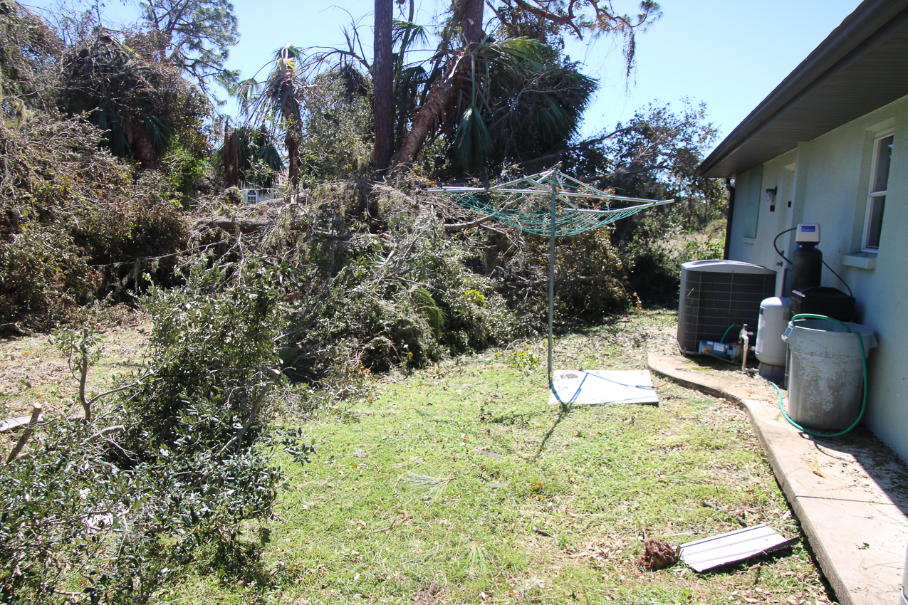   ~~  October 2 202 Day at MomMoms cleaning up after CAT 4 Hurricane IAN