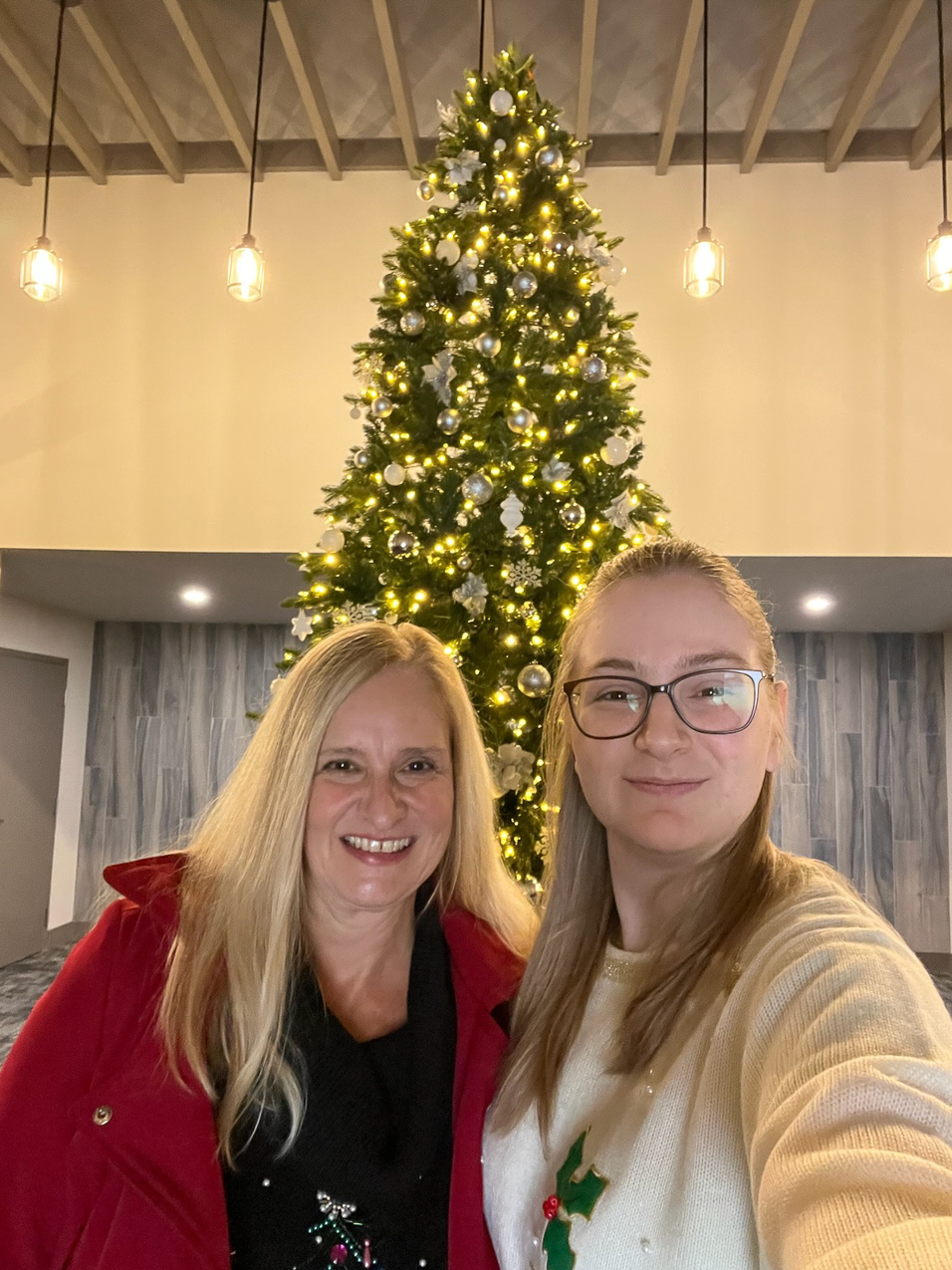 christmas at the Lynch Shack 2022   ~~  