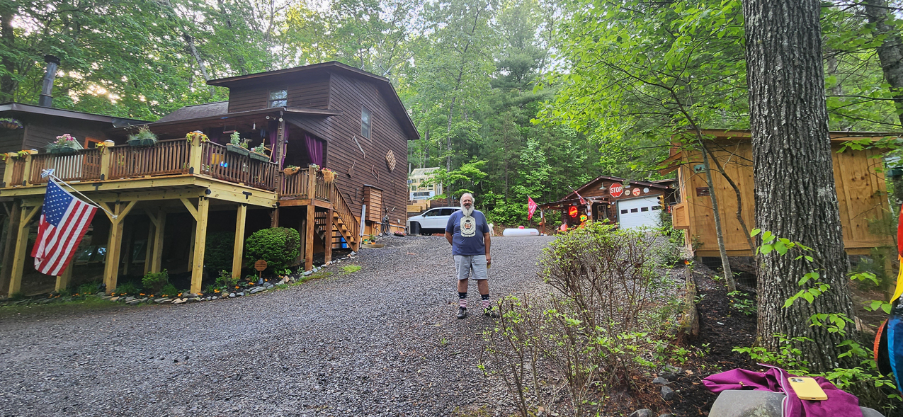 Trip to John & Lyds Hillbilly Hideout  ~~  