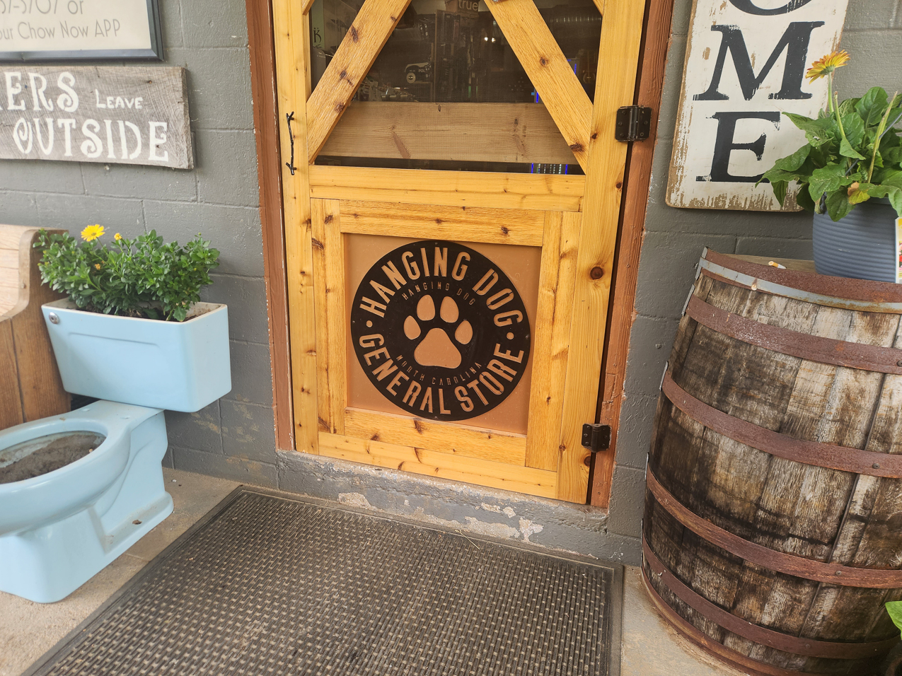 Trip to John & Lyds Hillbilly Hideout  ~~  