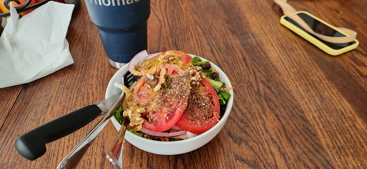 Lynch Shack Eating well  ~~  