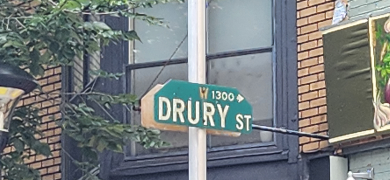 Drury Street but shoudl be Drury Lane??    ~~  