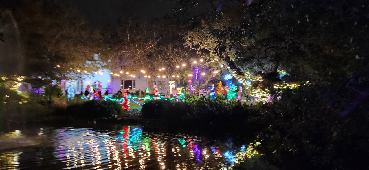 Selby Gardens Christmas Light Show 2023  ~~  4 million lights
