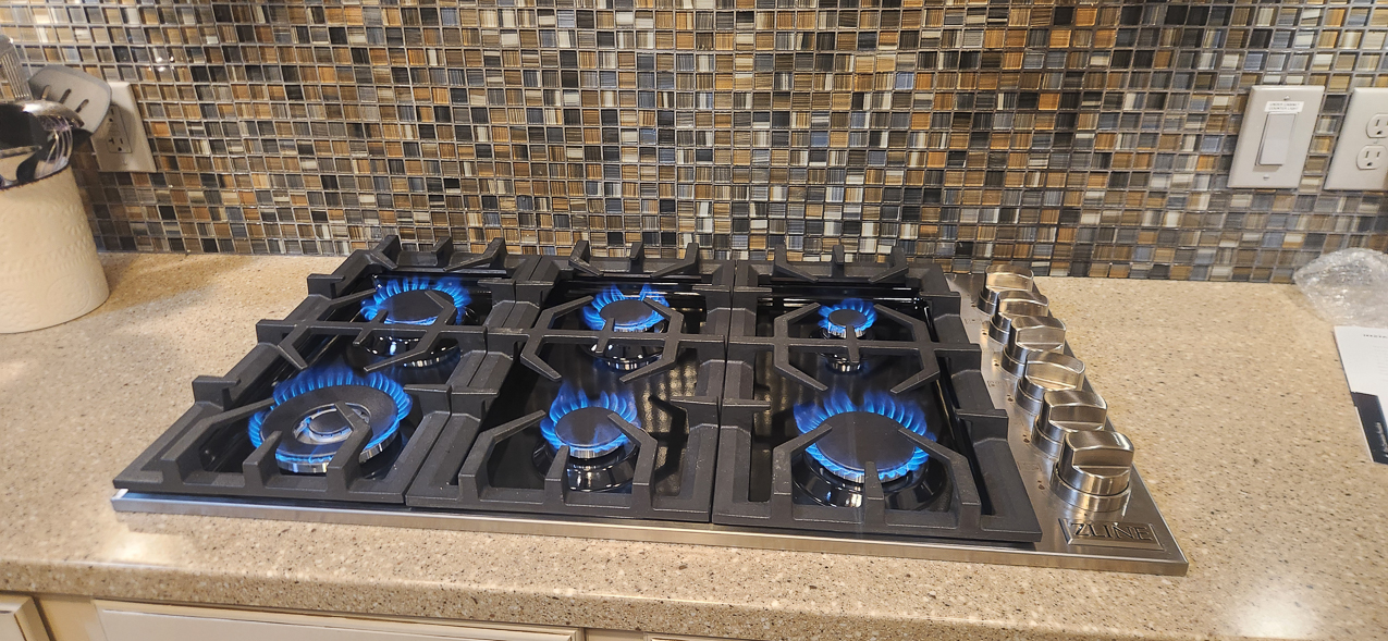 Zline basic cooktop with NO brass burners  ~~  